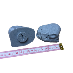 Puszka do noseworku w kształcie kamienia